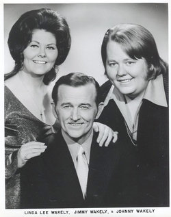 Linda Lee <I>Wakely</I> Olsen